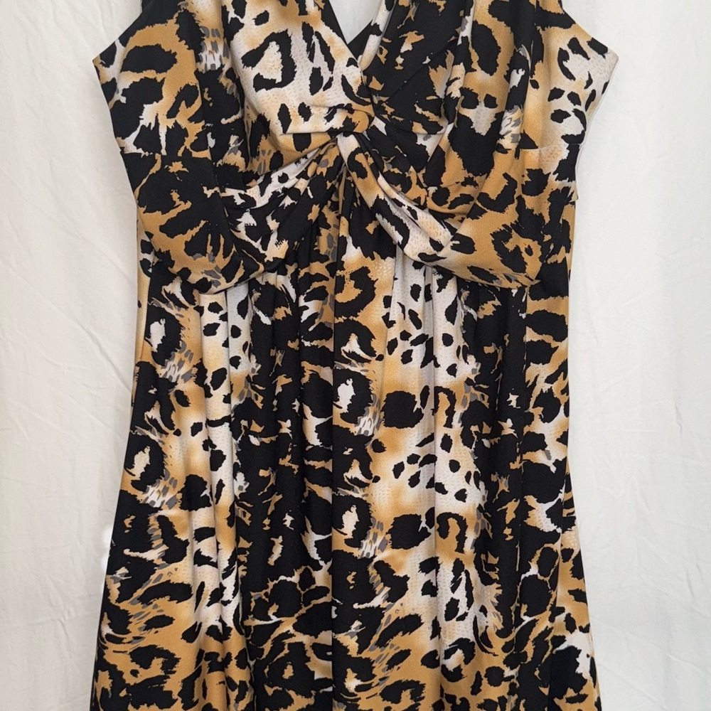 Cato women’s plus size 3XL Leopard Print Sleeveless Dress